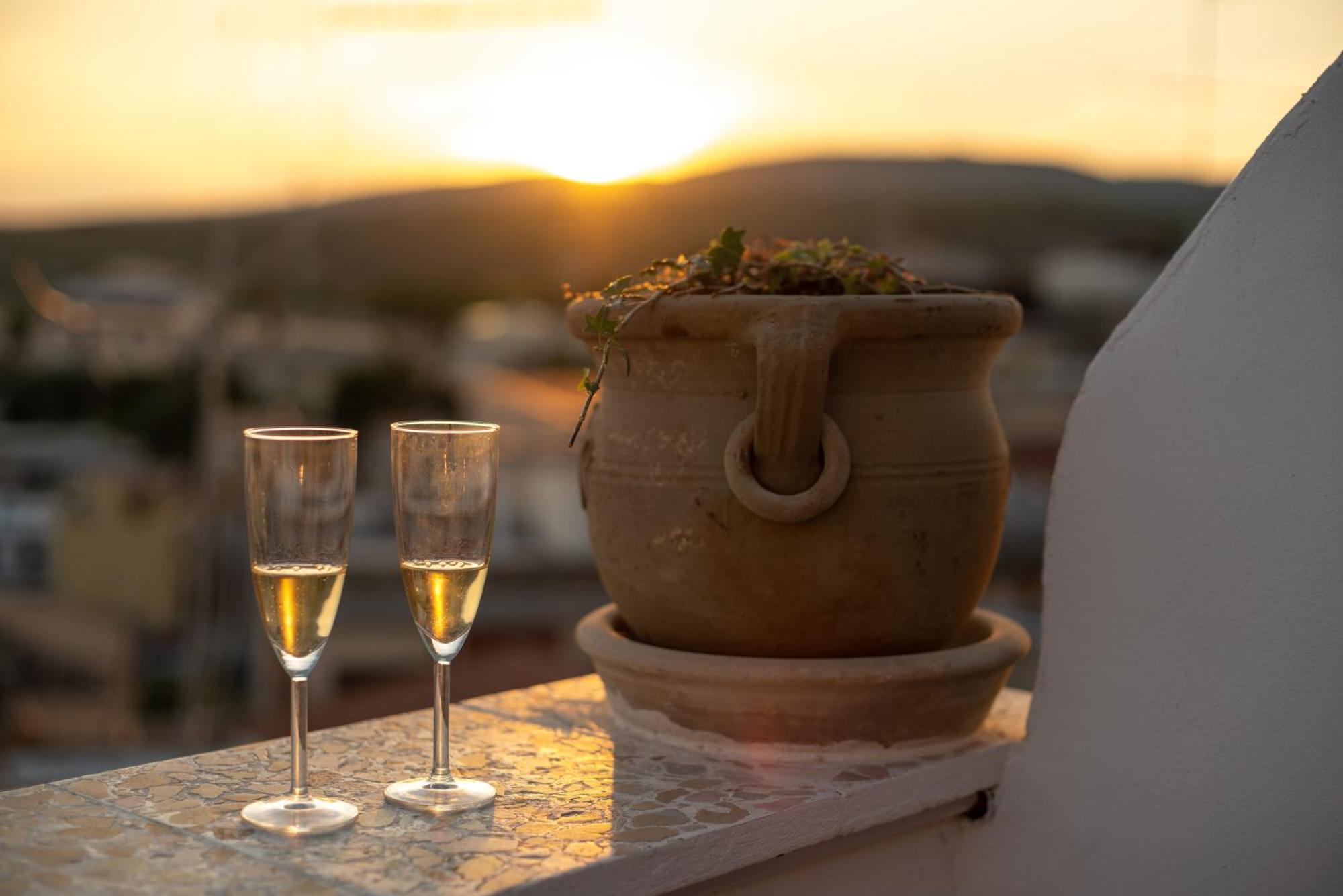 Vico Larzio 6 "Terrazza Sul Vico" Leilighet Noto Eksteriør bilde